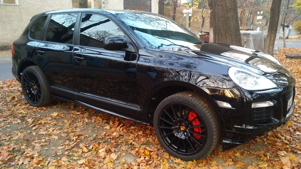 Cayenne turbo і листя) 1