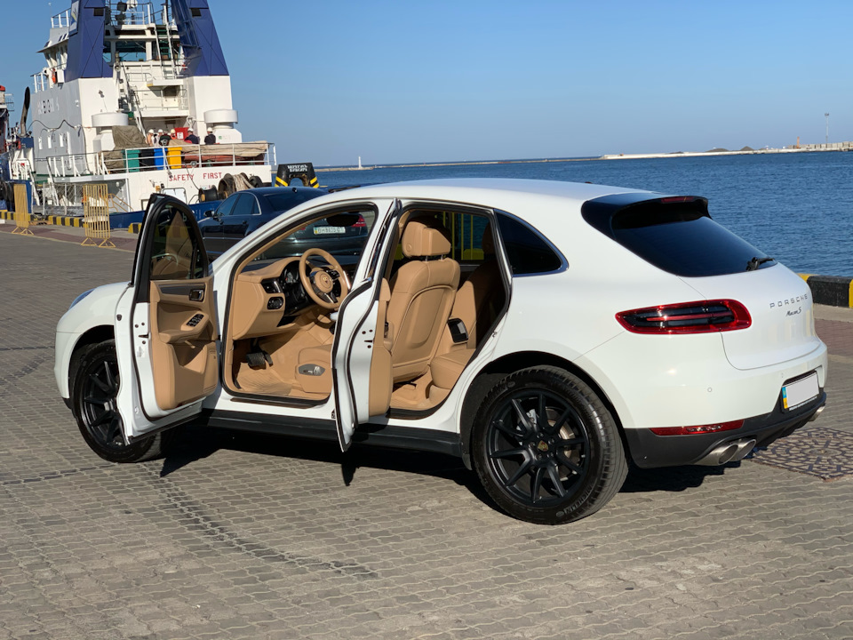 Нові фото, авто виставлено на продаж 5