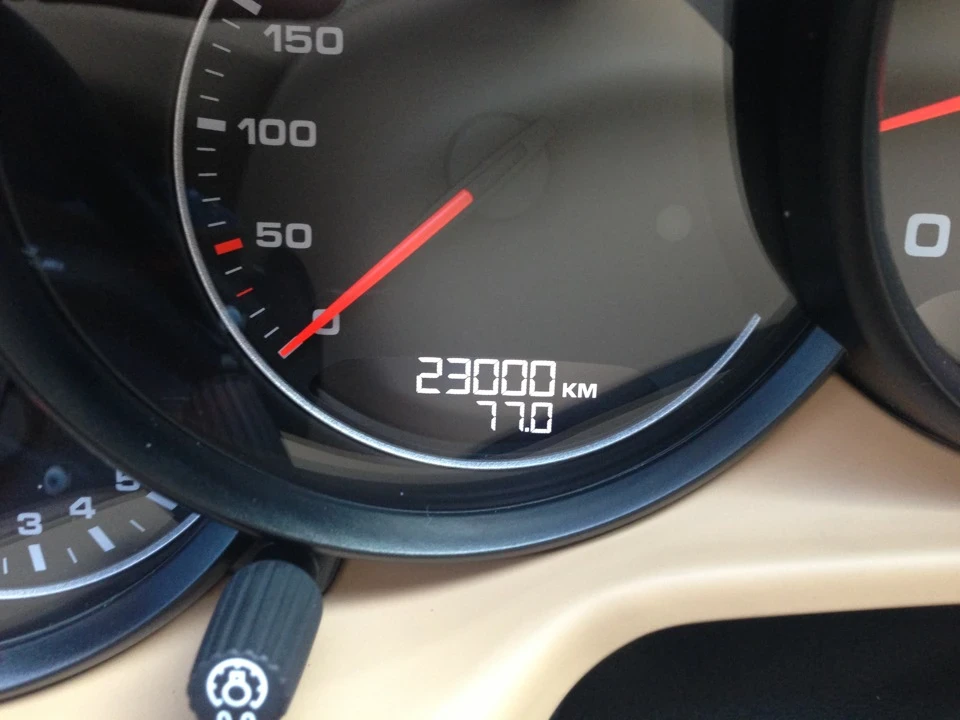 Олія, колодки та 964 турбо 3,6;)))