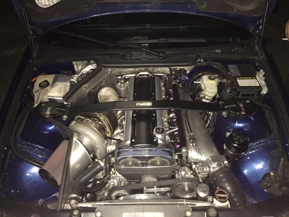 Panamera turbo vs BMW E36 with 2jz-gte=) 1
