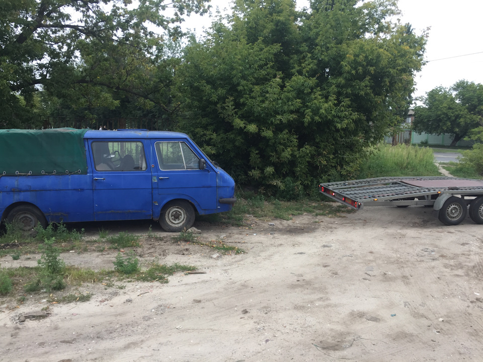 Він таки поїхав 2