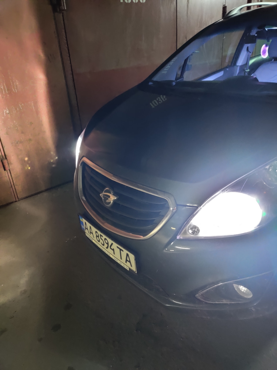 Лампи та лампочки 2