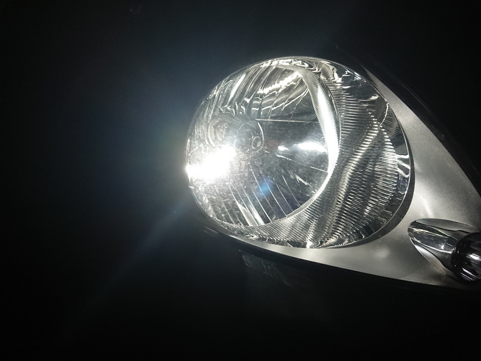 Заміна лампочок у габаритах на led 2