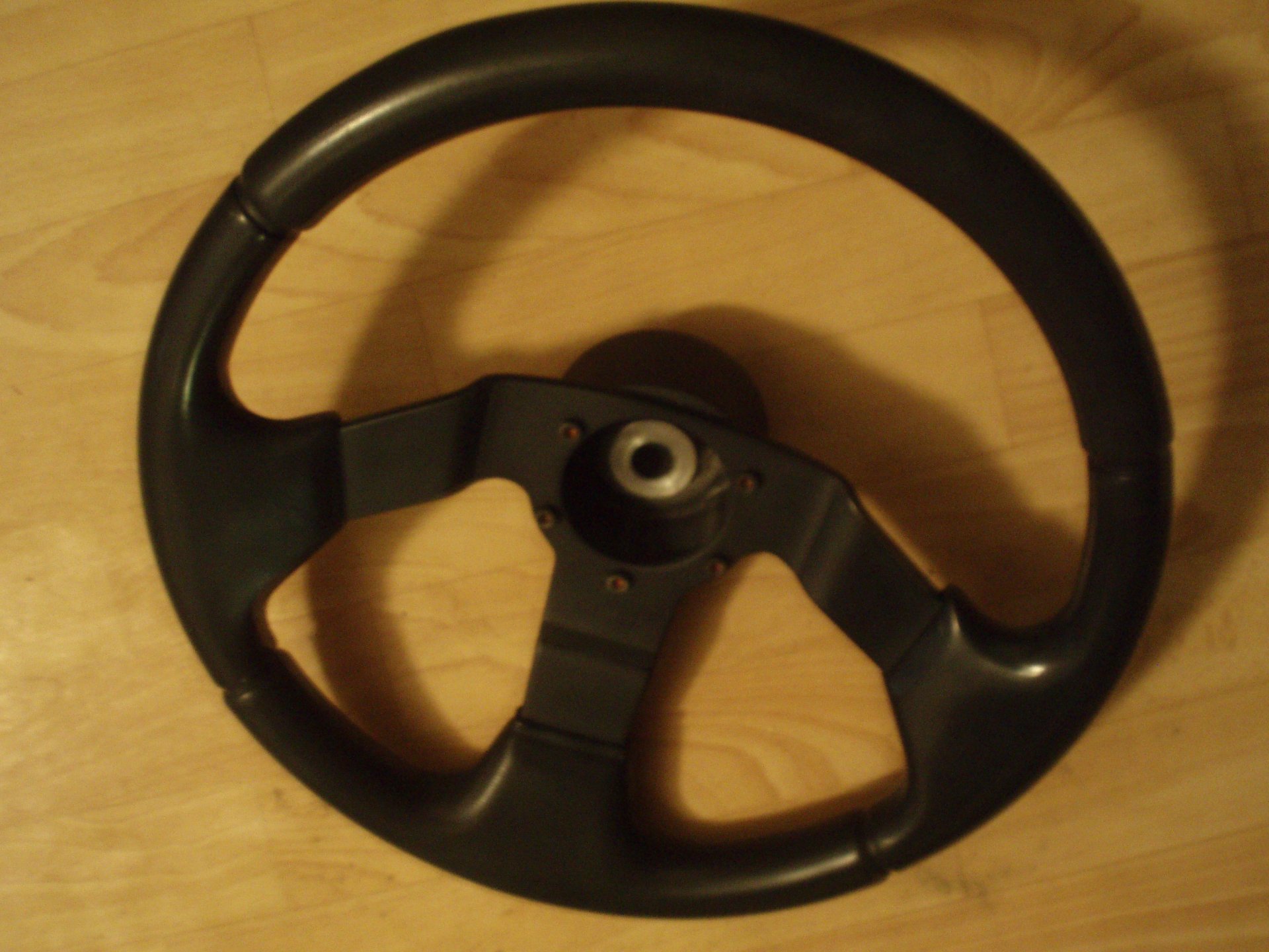 Руль 16v 3