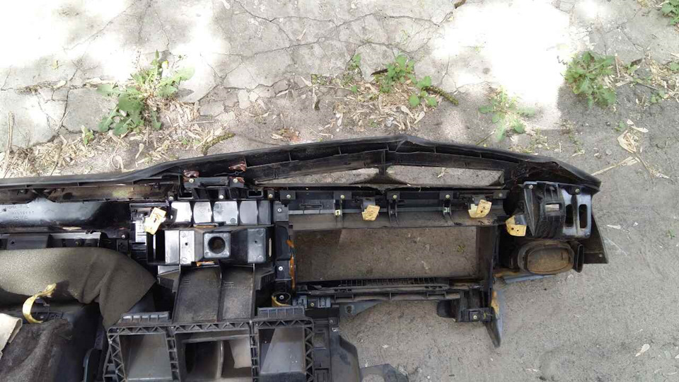 Наряд підібраний від природи. Або: продовжуємо ОшістнадцатьВЕшивать мою франзуженку 5