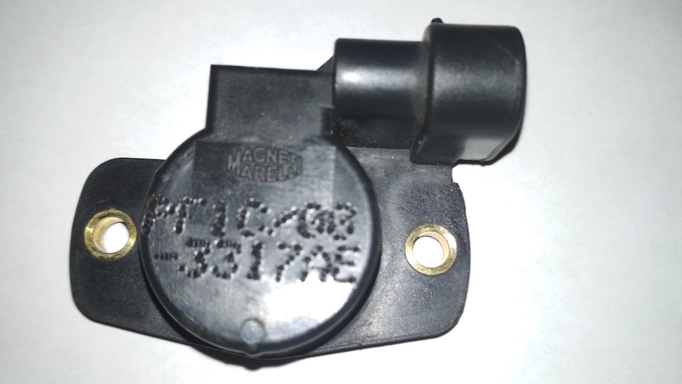 Перевірка потенціометра (ДПДЗ) F3P 674 1.8L Laguna 1 1