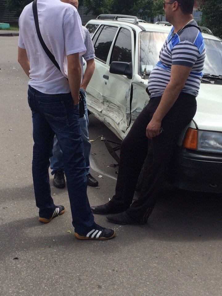 І таке=*( 4