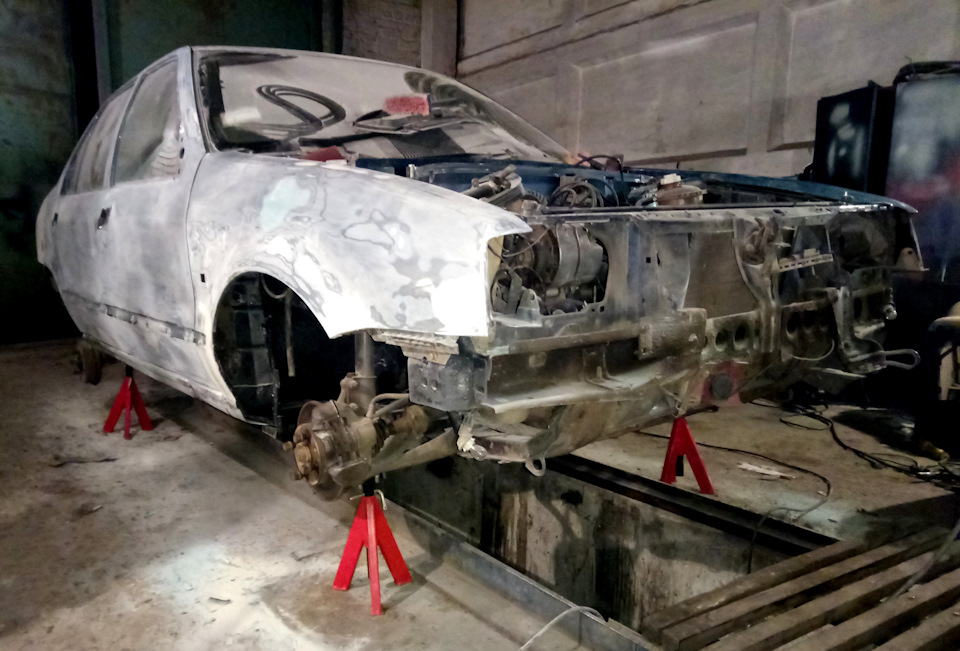 Авто на стійки, диски на піскоструми і на фарбування порошком 2