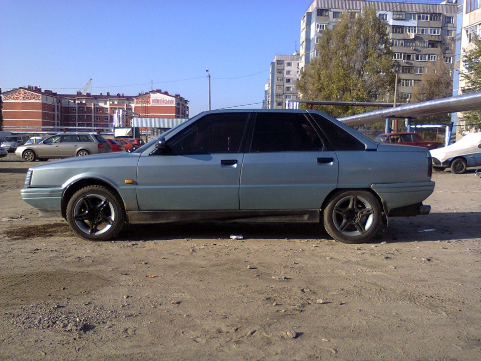просто на стоянці) 2