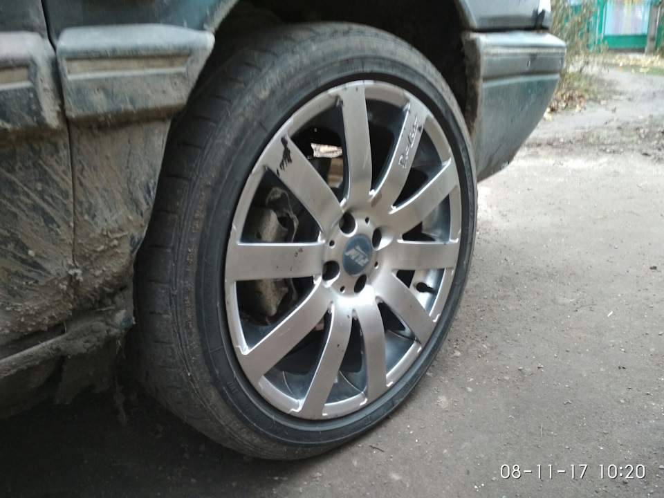 Титані r17 1