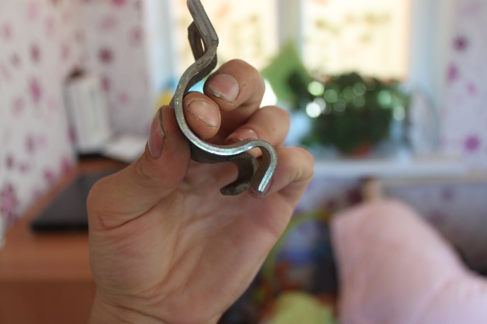 Продам деякі запчастини з рено 21 2