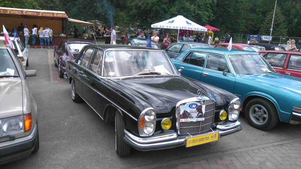 Ретро виставка у Львові. 3