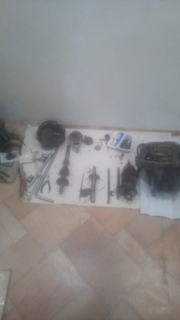 За що ж французи мстять усьому світу? 2