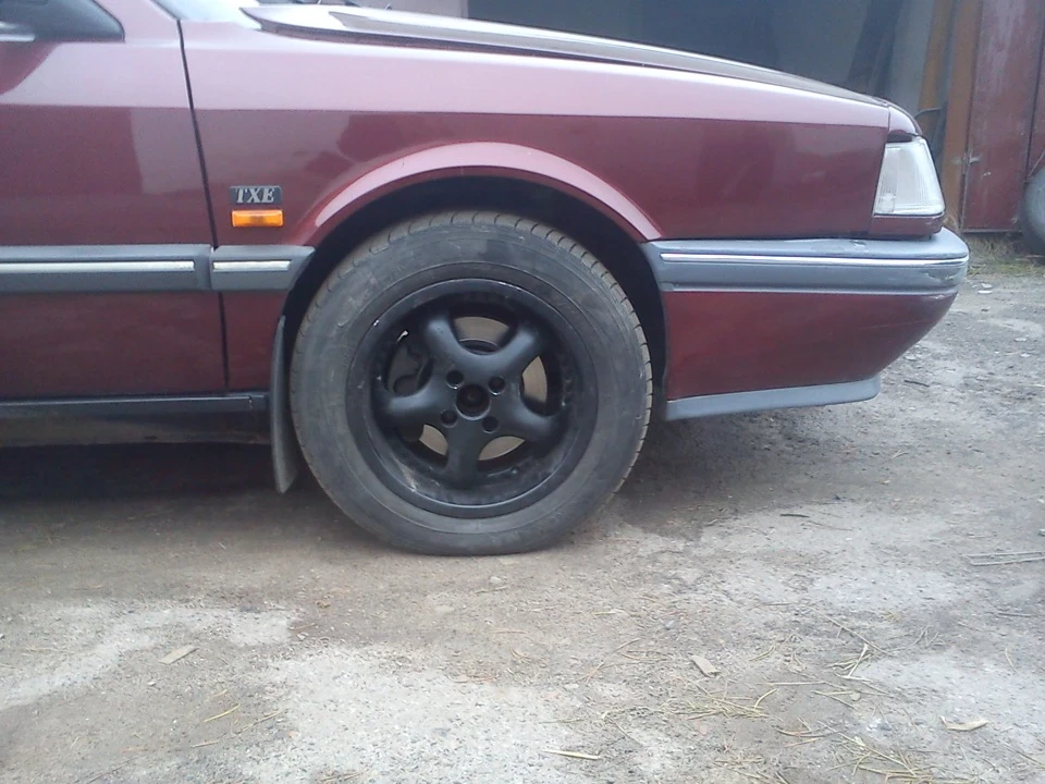 Диси Renault.