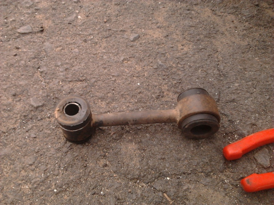 Стук в передку 1