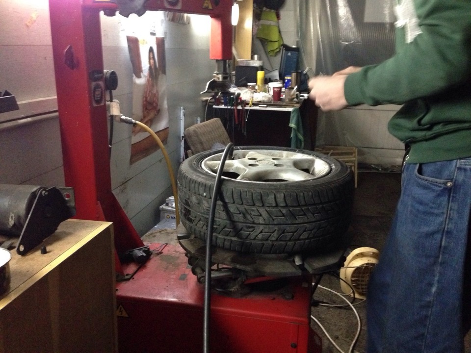 175/50 r13 на передні диски) 4