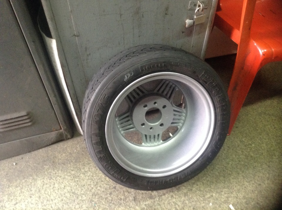 Нарешті поставивши 175/50 r13, 7j 4