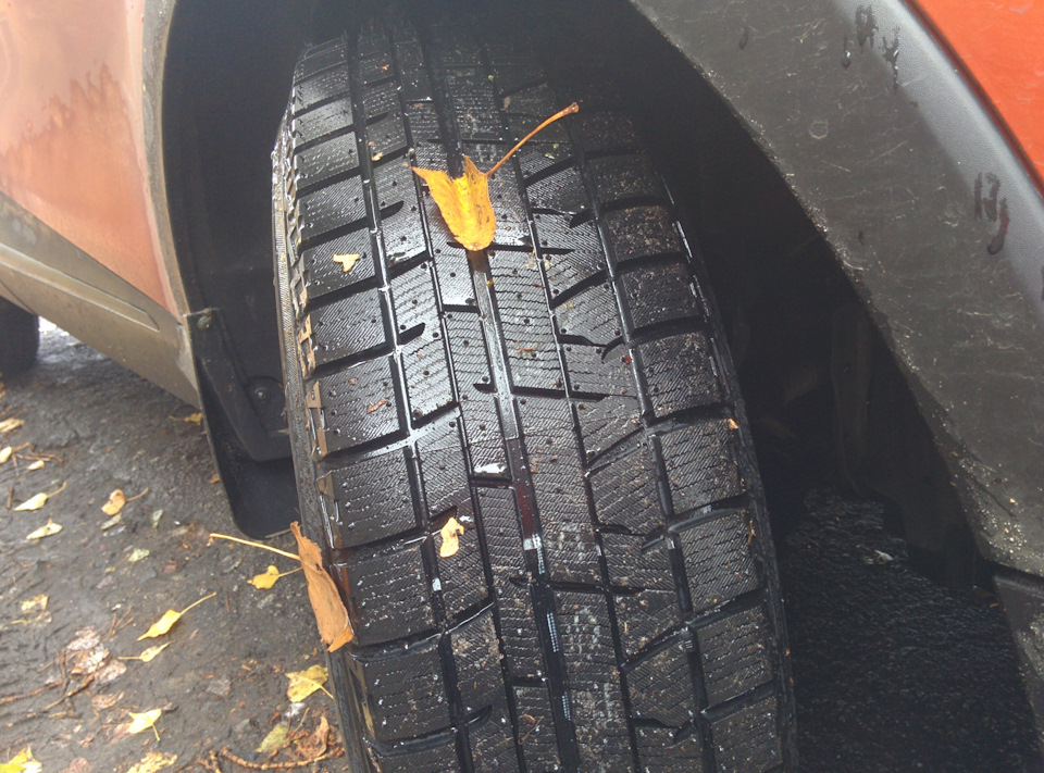 Зимова гума 205/65 R16 2