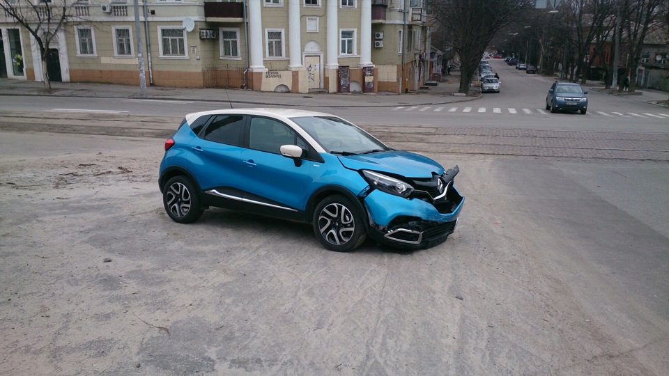 Перший Каптур у ДТП в Україні, або як я не доїхав 200 м до роботи 1