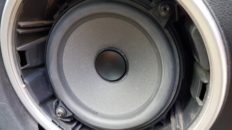 Focal IFR 130-4 або Renault 7711575881 3
