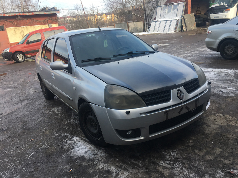 Бампер Кліо 2 спорт на Кліо 2 3