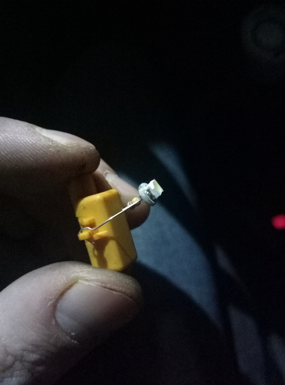 З помаранчевого до білого. 5