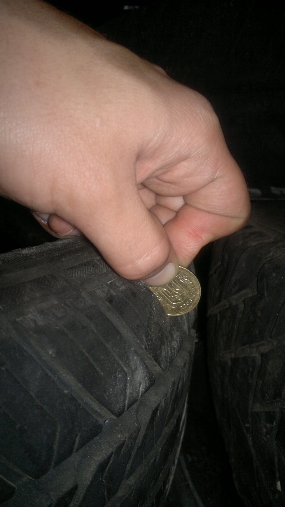 Продам б/у гуму! 5