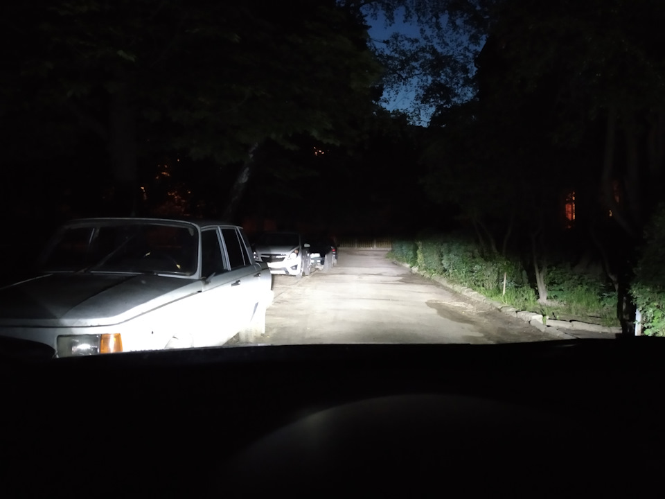 Лампочки LED H7 Clio 4 1