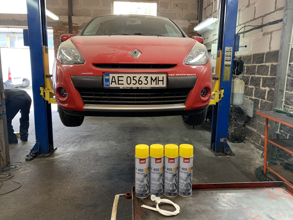 Мовіль Renault Clio APP F400 1