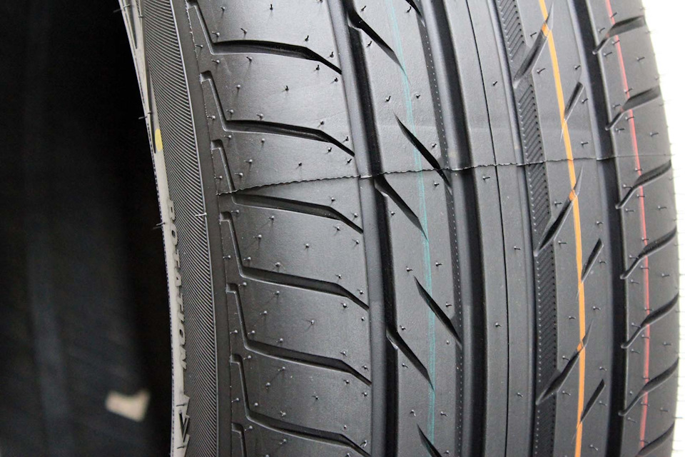 Achilles ATR Sport 235/45 R17 97W XL 3