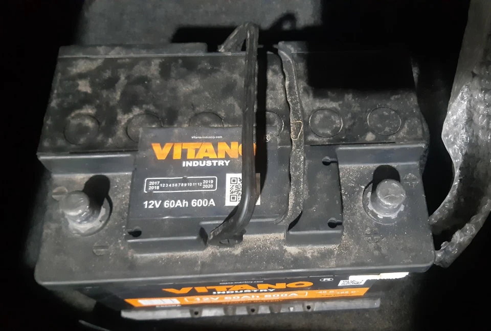 Новий акум. Bosch EFB 60Ah 640A