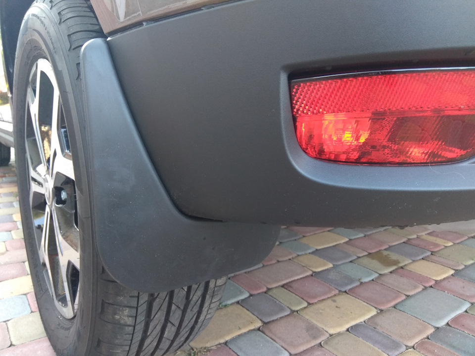 Бризковики + задні підкрилки 3