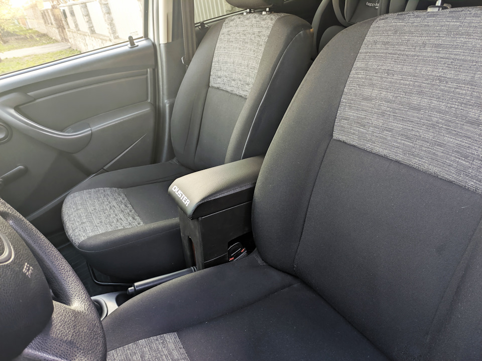 Підлокітник Renault Duster у період кризи 1