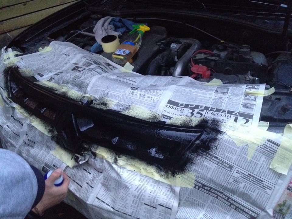 Грати в чорний колір за допомогою Plasti Dip 3