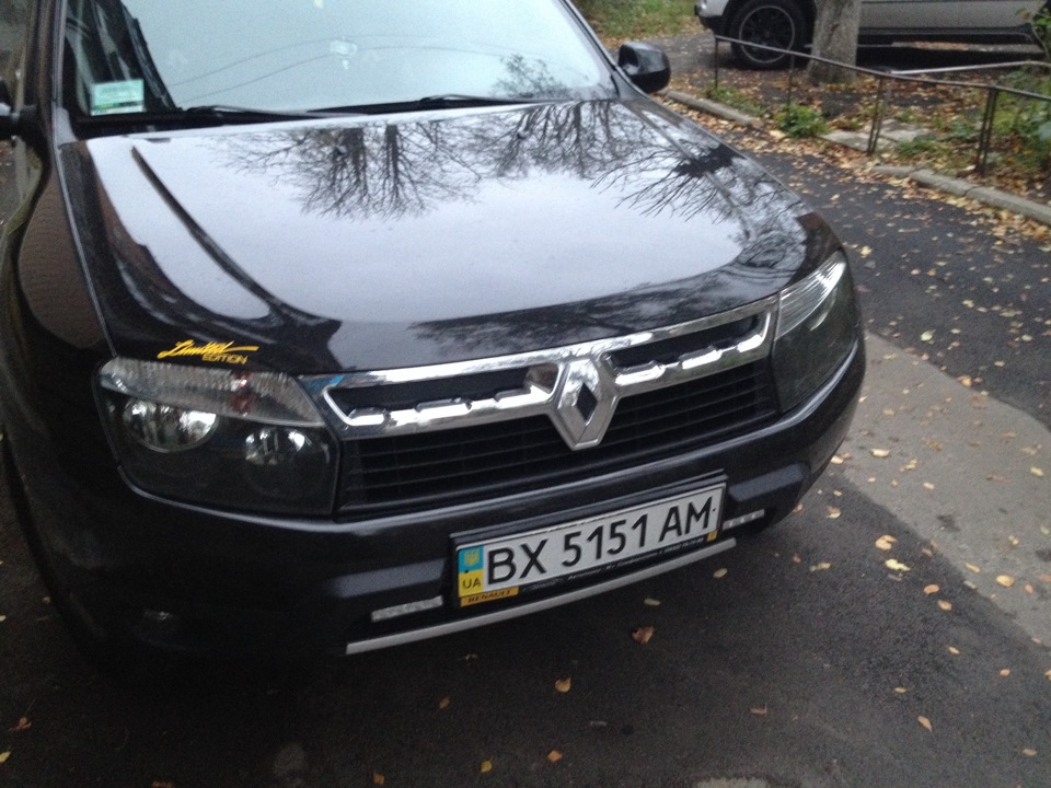 Грати в чорний колір за допомогою Plasti Dip 1