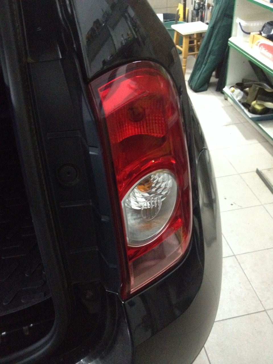 Тонування задніх ліхтарів Duster limited edition 1