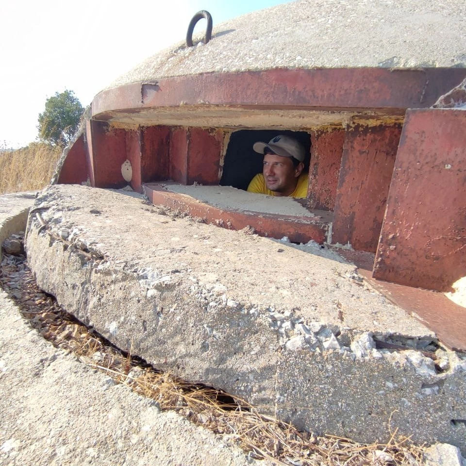 Албанія 2