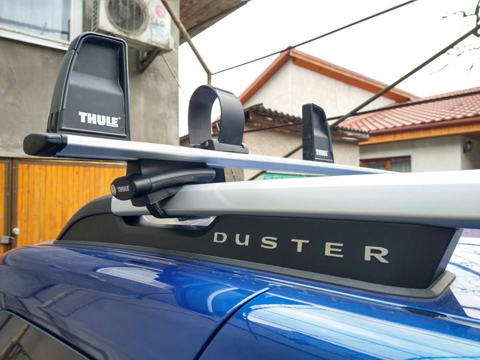 Поперечини Thule WingBar + 775 RapidSystem з Thule Ladder holder 330 4