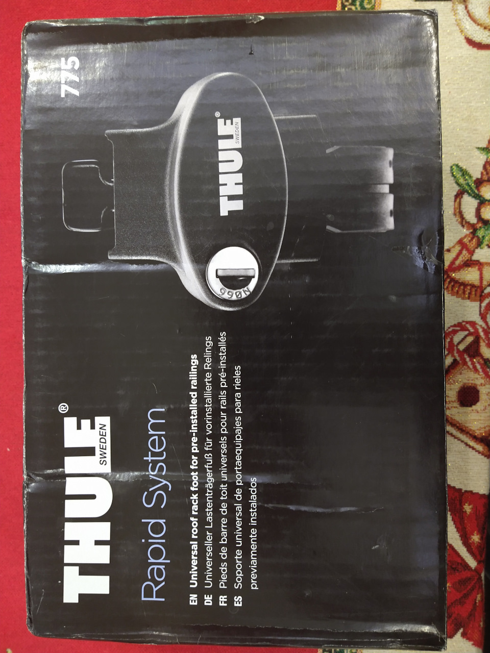 Поперечини Thule WingBar + 775 RapidSystem з Thule Ladder holder 330 2