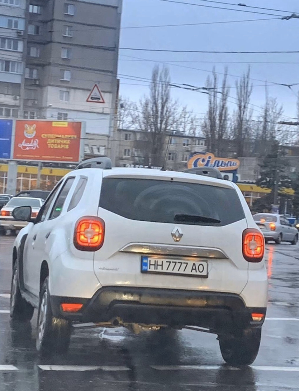 На Duster такого точно не бачив... 1