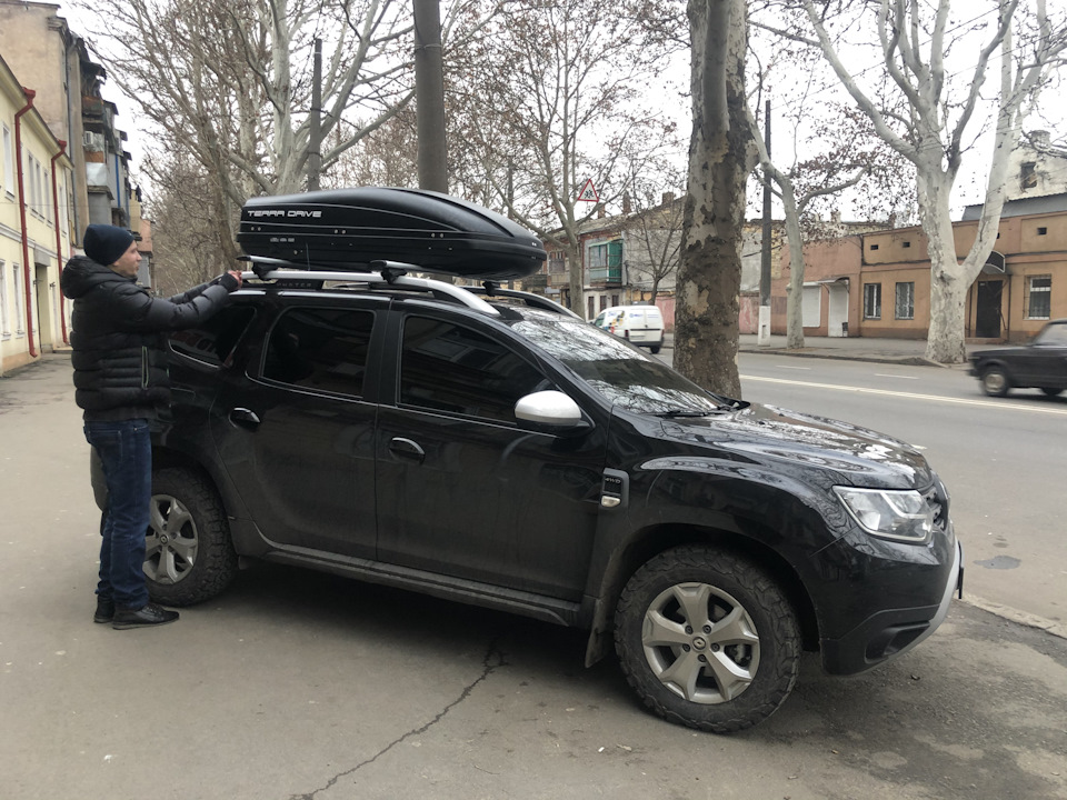 Ставимо авто-бокс на Duster 1