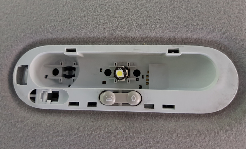 LED. Освітлення салону. 3