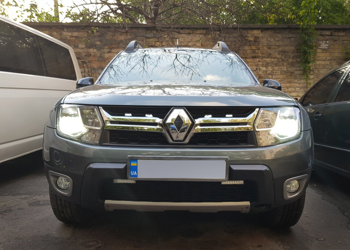 LED у ближній H7 3