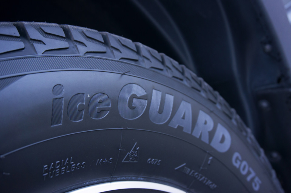 Yokohama Ice Guard G075 2