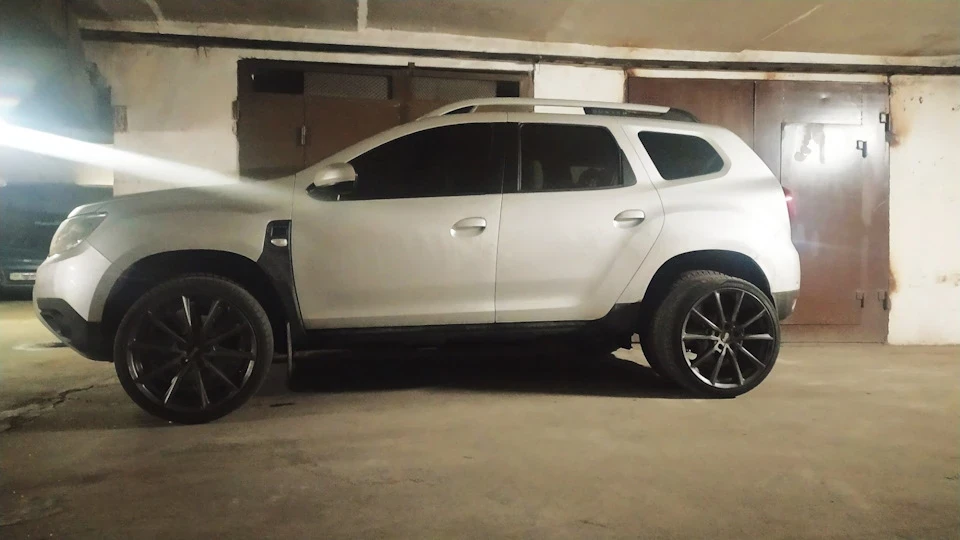 Дискотека для DUSTER