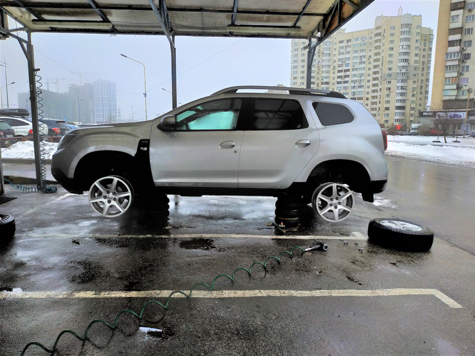 прикладка R17 на DUSTER 1