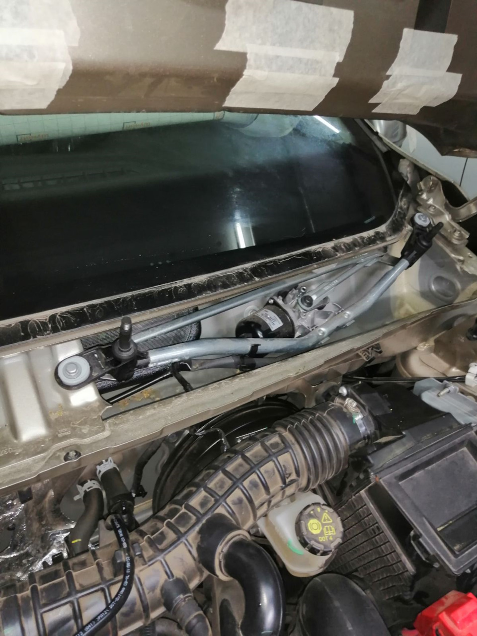 Встановлення сітки в повітропровід системи вентиляції Renault Duster (2G) 5