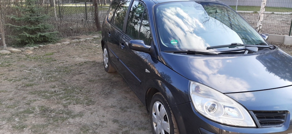 Продам 2007 рік. 1.9 dci автомат. 4