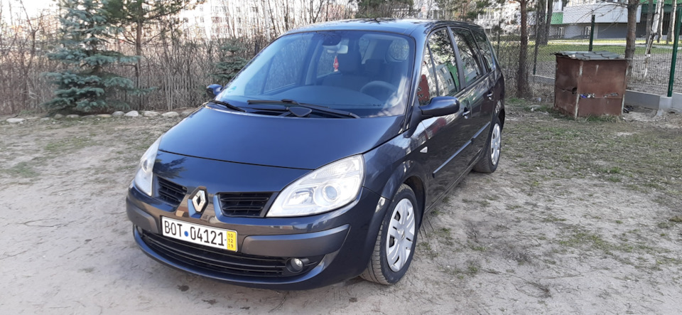 Продам 2007 рік. 1.9 dci автомат. 1