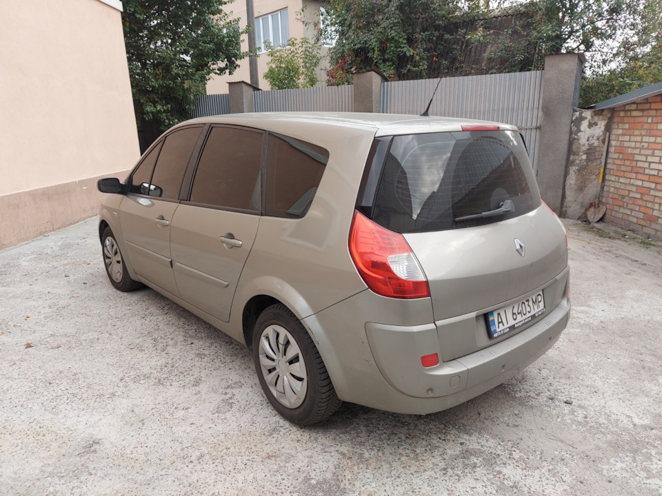Renault Grand Scenic 2007 3